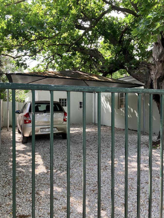 Aloe Cottage - 2 Bedroom Станфорд Екстер'єр фото